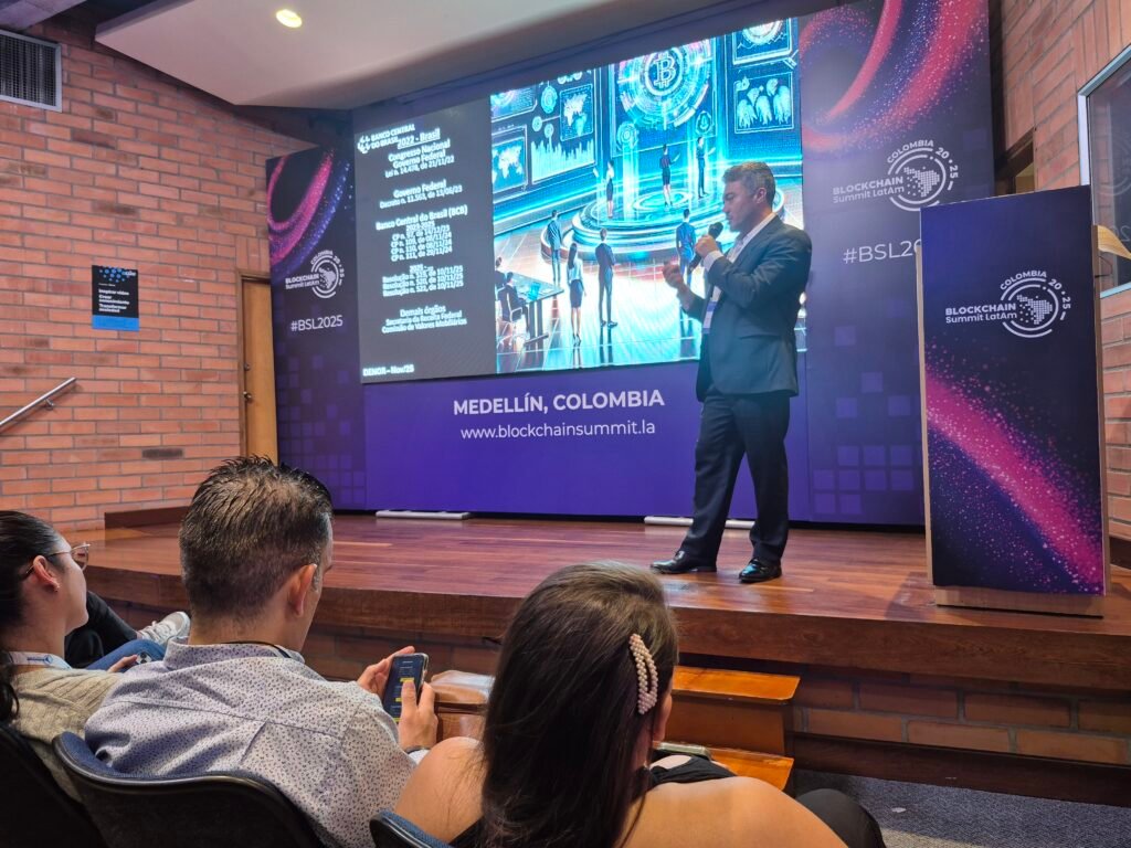 Blockchain Summit Latam 2025: Regulación, banca digital y el futuro del dinero marcaron el primer día en Medellín 20251112 113537