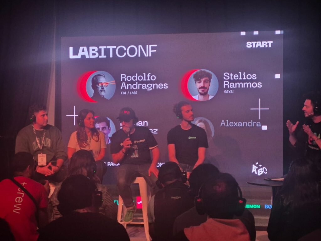 LABITCONF 2025: una comunidad imparable que volvió a encender Buenos Aires whatsapp image 2025 11 10 at 1.03.32 pm (2)