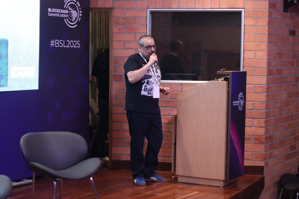 Blockchain Summit Latam 2025: Regulación, banca digital y el futuro del dinero marcaron el primer día en Medellín rodrigo bsl