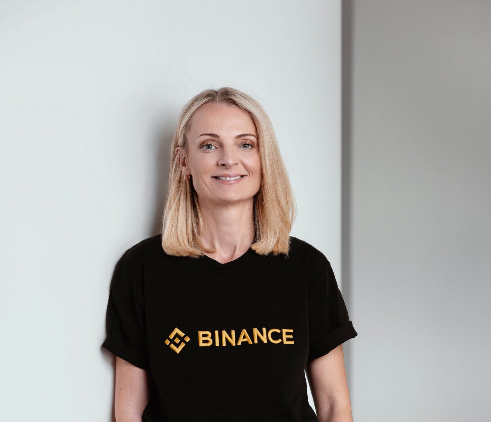 rachel conlan chief marketing officer de binance 2