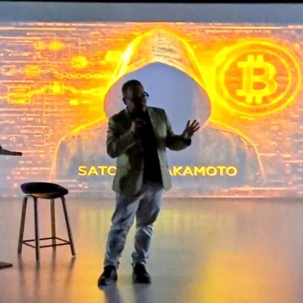 Comunidad whatsapp image 2026 03 11 at 2.31.02 pm (1)