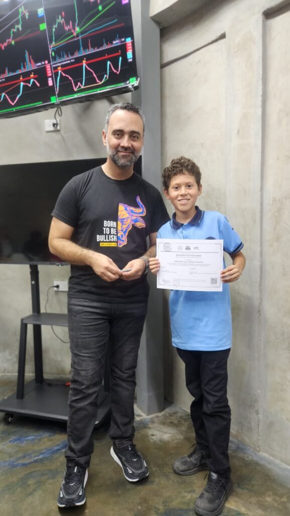 Naguara satoshi acerca la educación práctica sobre Bitcoin a 40 estudiantes en Cabudare 20260410 122315 (1)