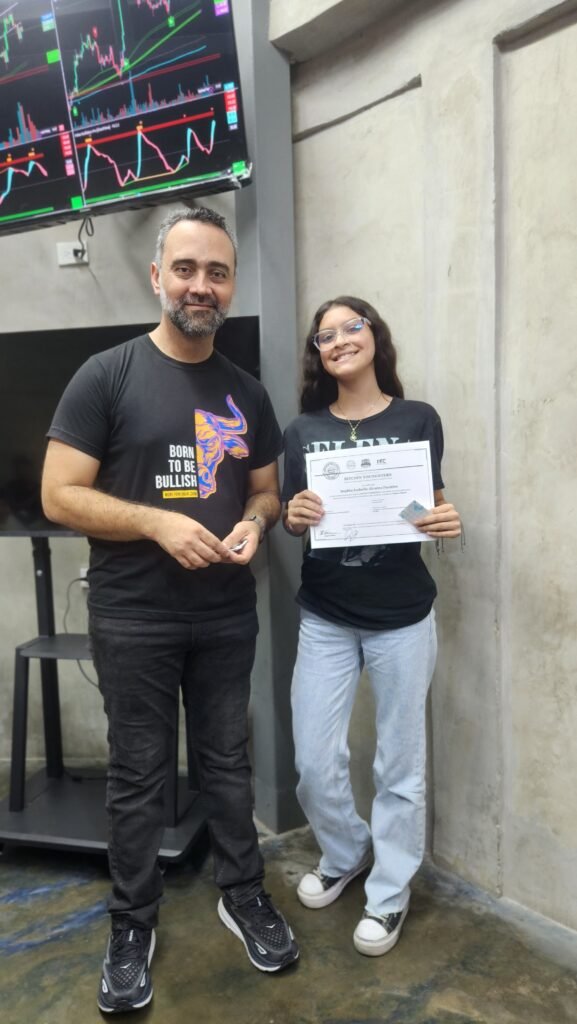 Naguara satoshi acerca la educación práctica sobre Bitcoin a 40 estudiantes en Cabudare 20260410 122321